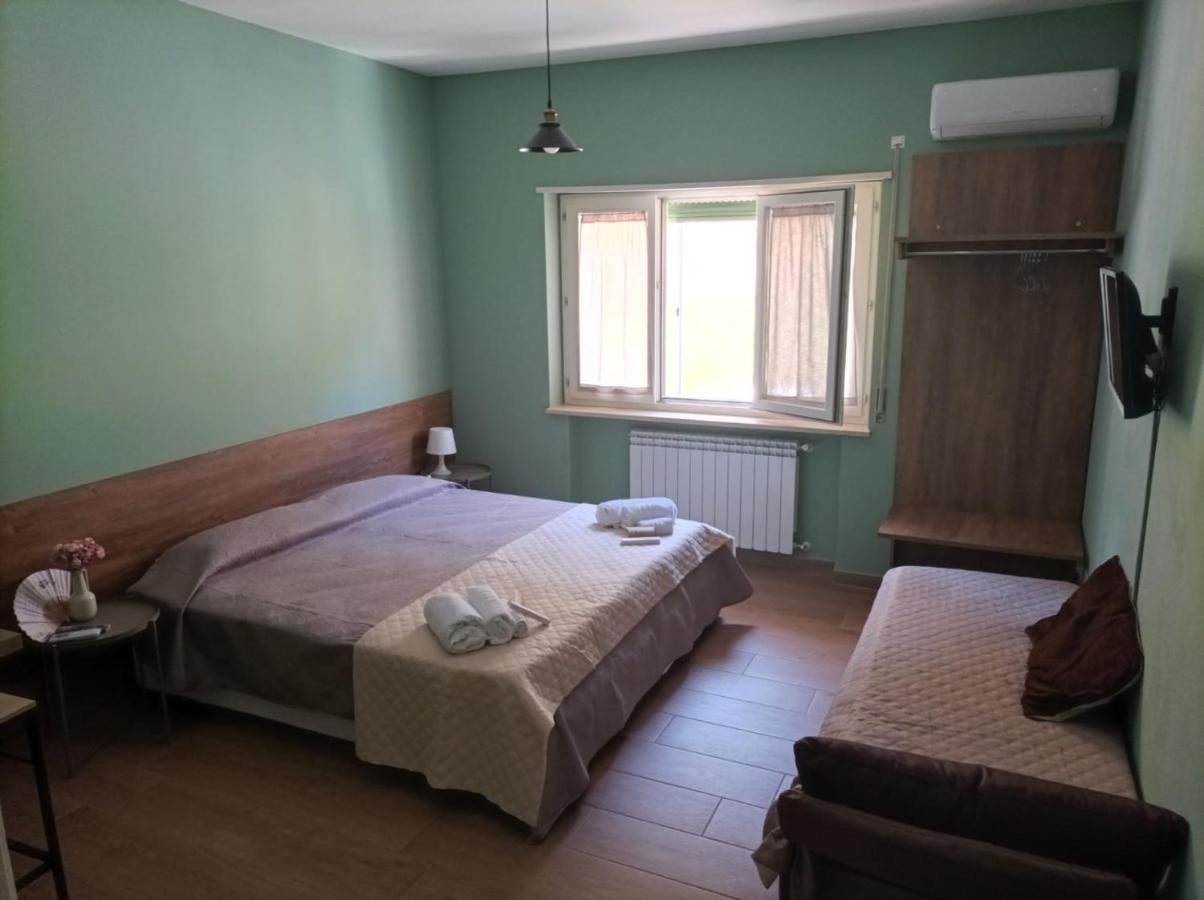 Incastro B&B In Crotone Exterior photo